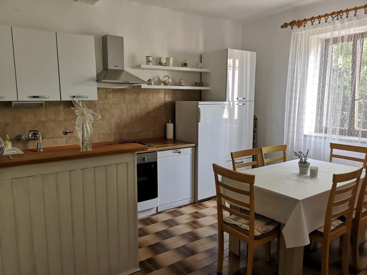 Rakalj Apartment Kalavojna מראה חיצוני תמונה