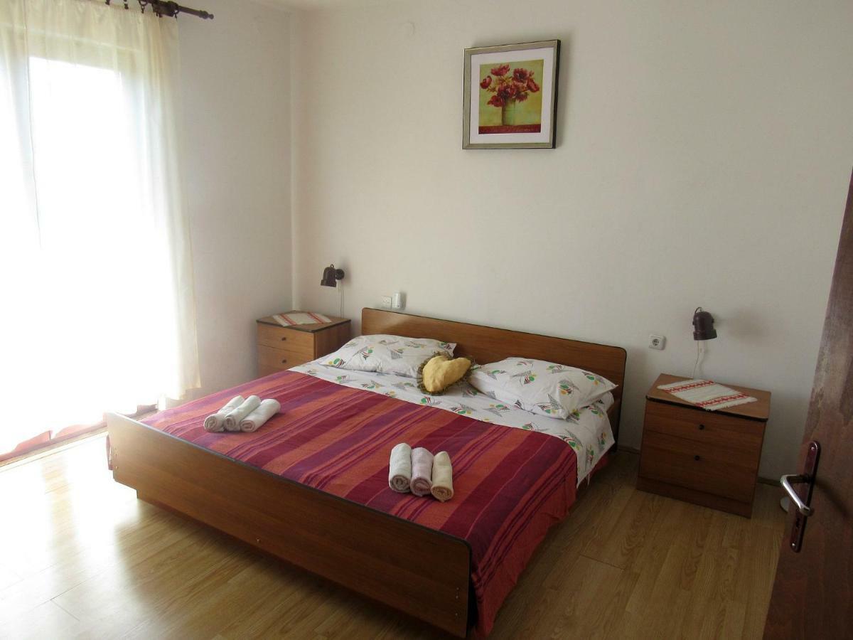 Rakalj Apartment Kalavojna מראה חיצוני תמונה